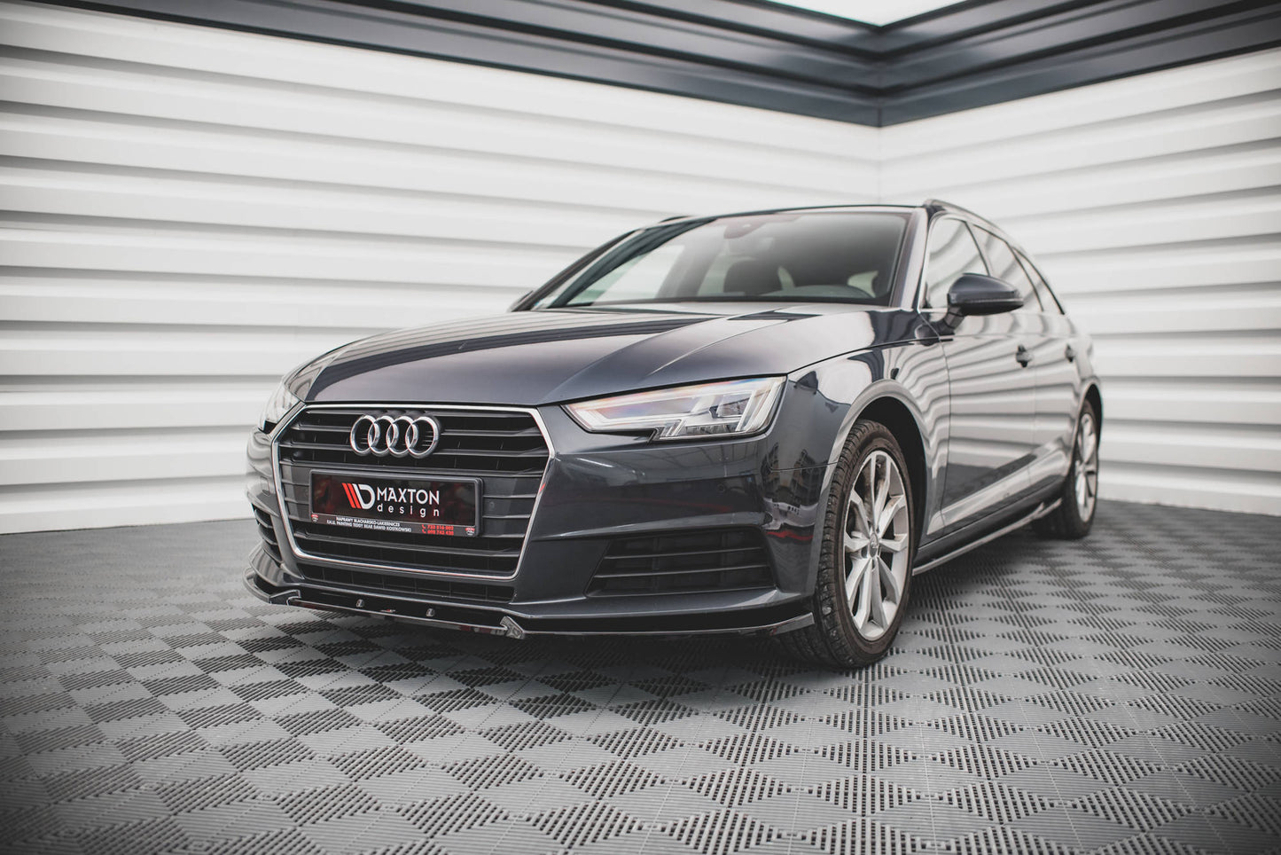 Front Ansatz V.1 für Audi A4 B9 schwarz Hochglanz