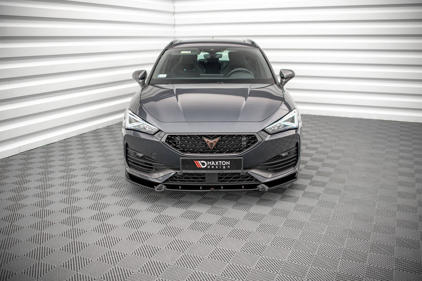 Front Ansatz V.1 für Cupra Leon schwarz Hochglanz
