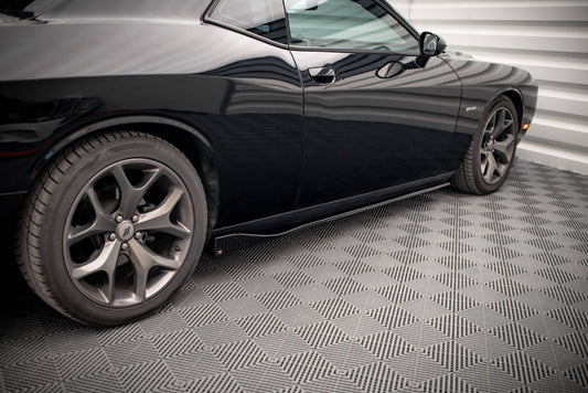 Seitenschweller Ansatz für Dodge Challenger RT Mk3 Facelift Carbon Look