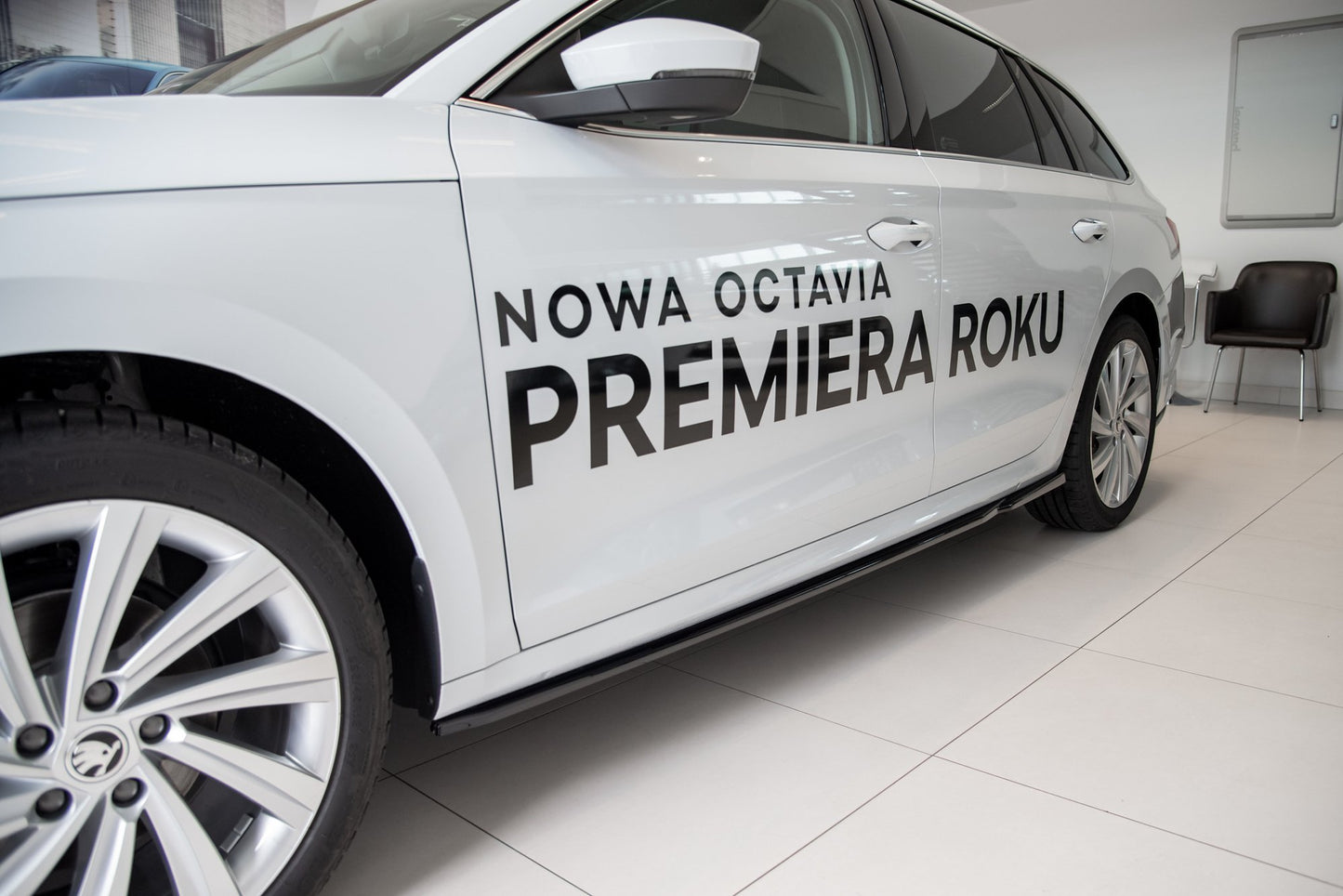 Seitenschweller Ansatz für V.2 für Skoda Octavia Mk4  Carbon Look