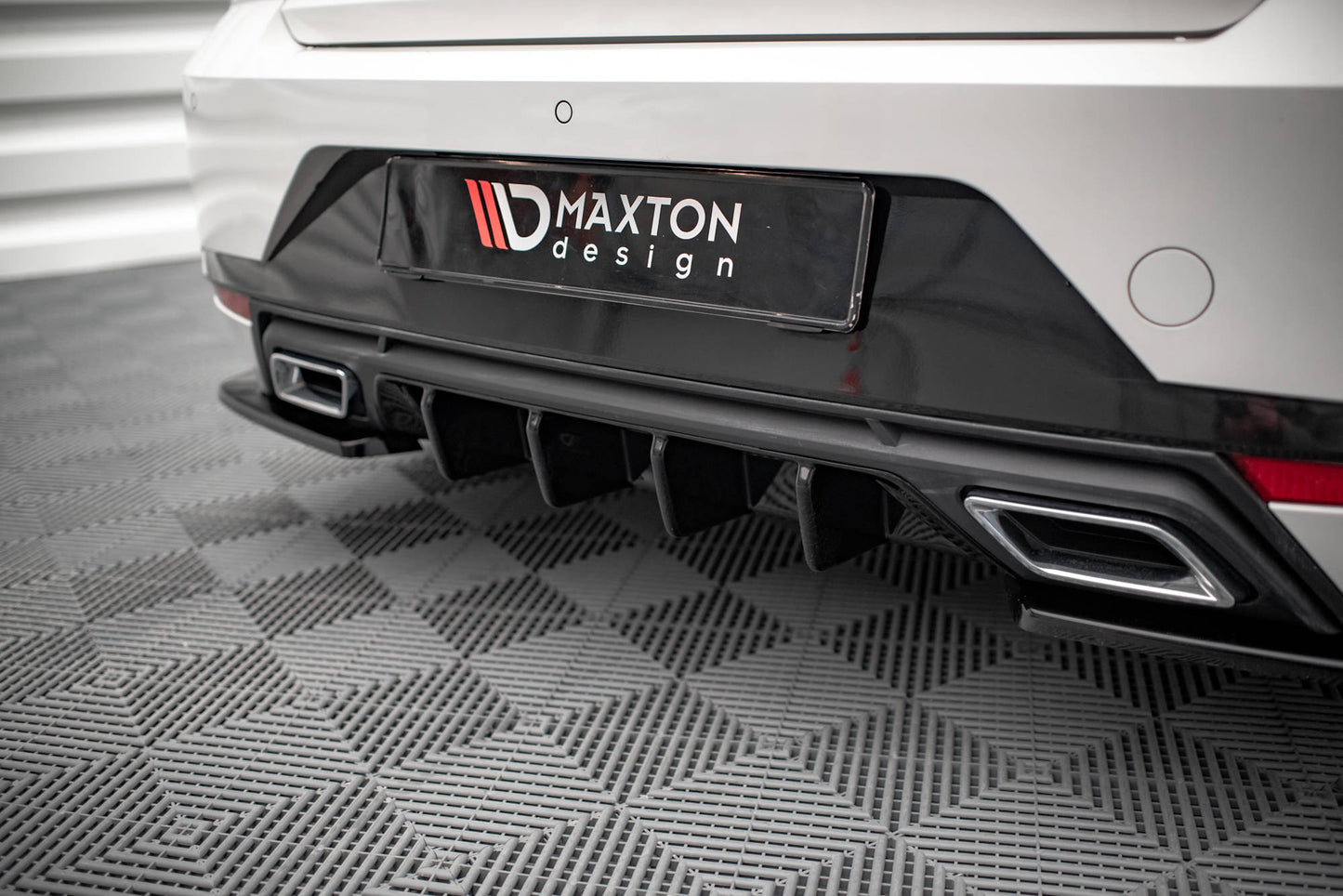 Diffusor Heck Ansatz für Seat Ibiza FR/ Standard Mk5 Carbon Look