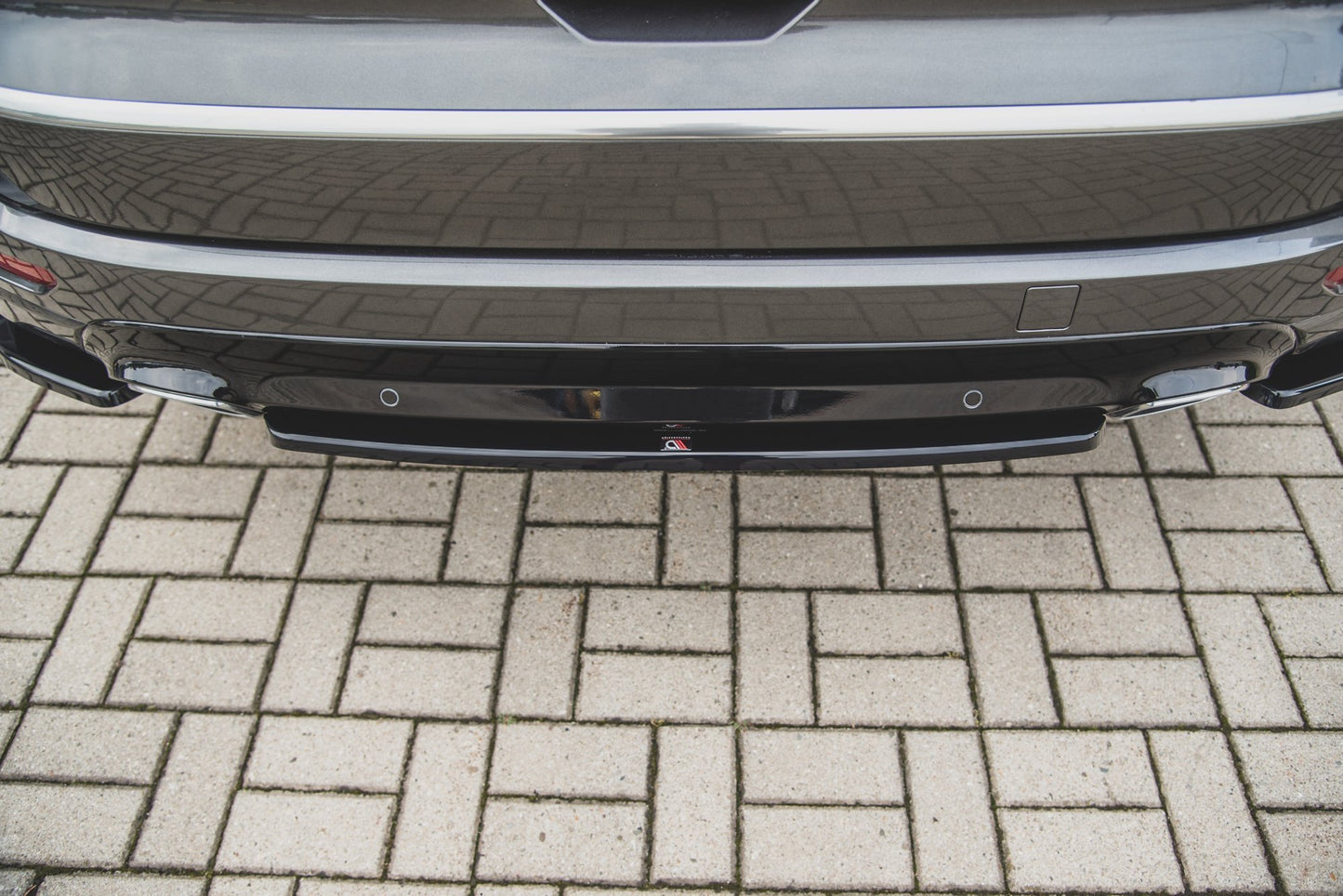 Mittlerer Diffusor Heck Ansatz für Ford S-Max Vignale Mk2 Facelift schwarz matt