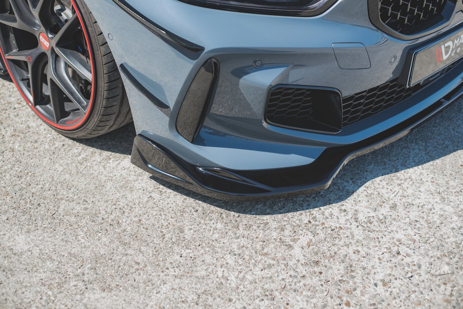 Front Ansatz V.5 für BMW 1er F40 M-Paket / M135i  schwarz Hochglanz