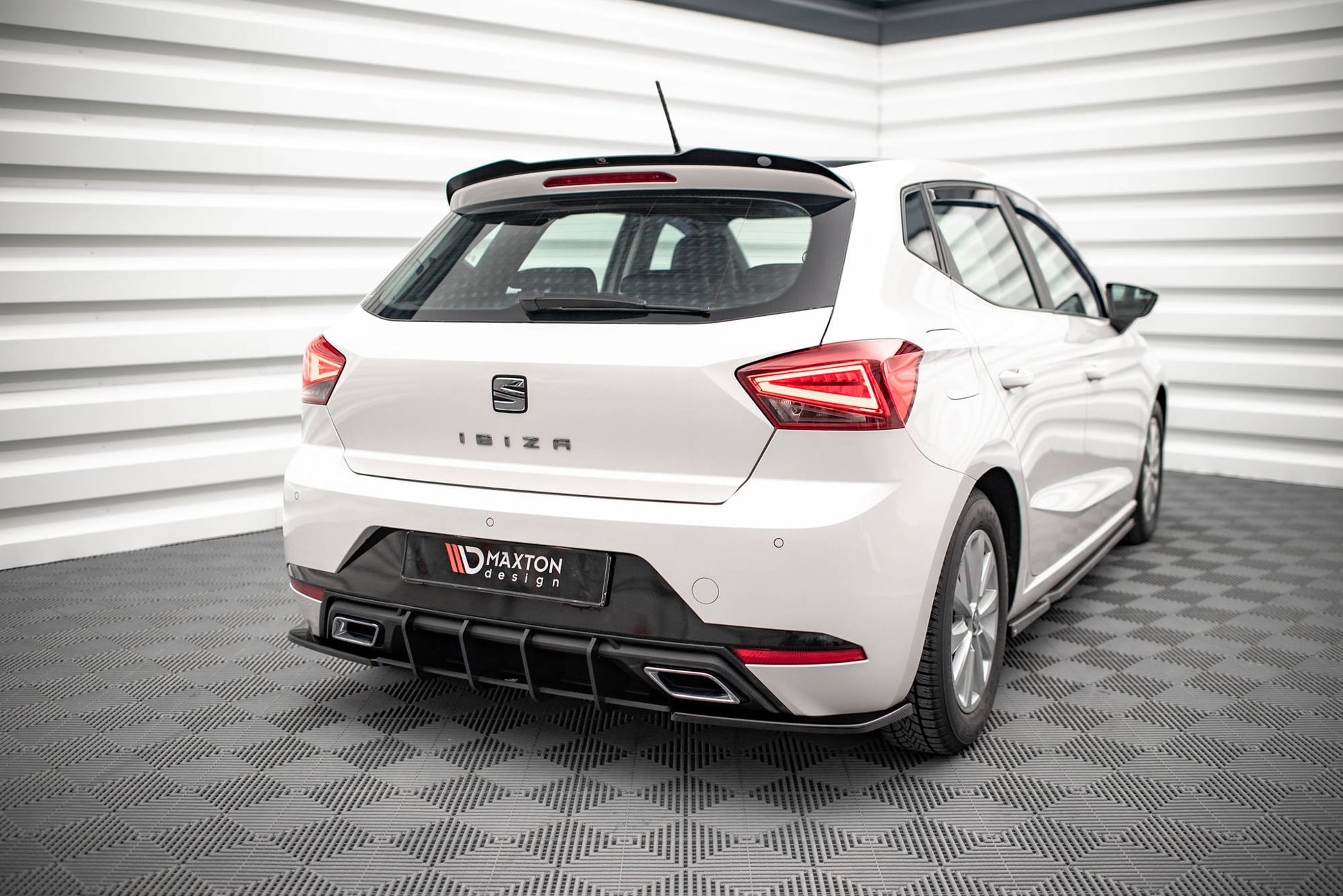 Street Pro Heckschürze für Seat Ibiza FR/ Standard Mk5