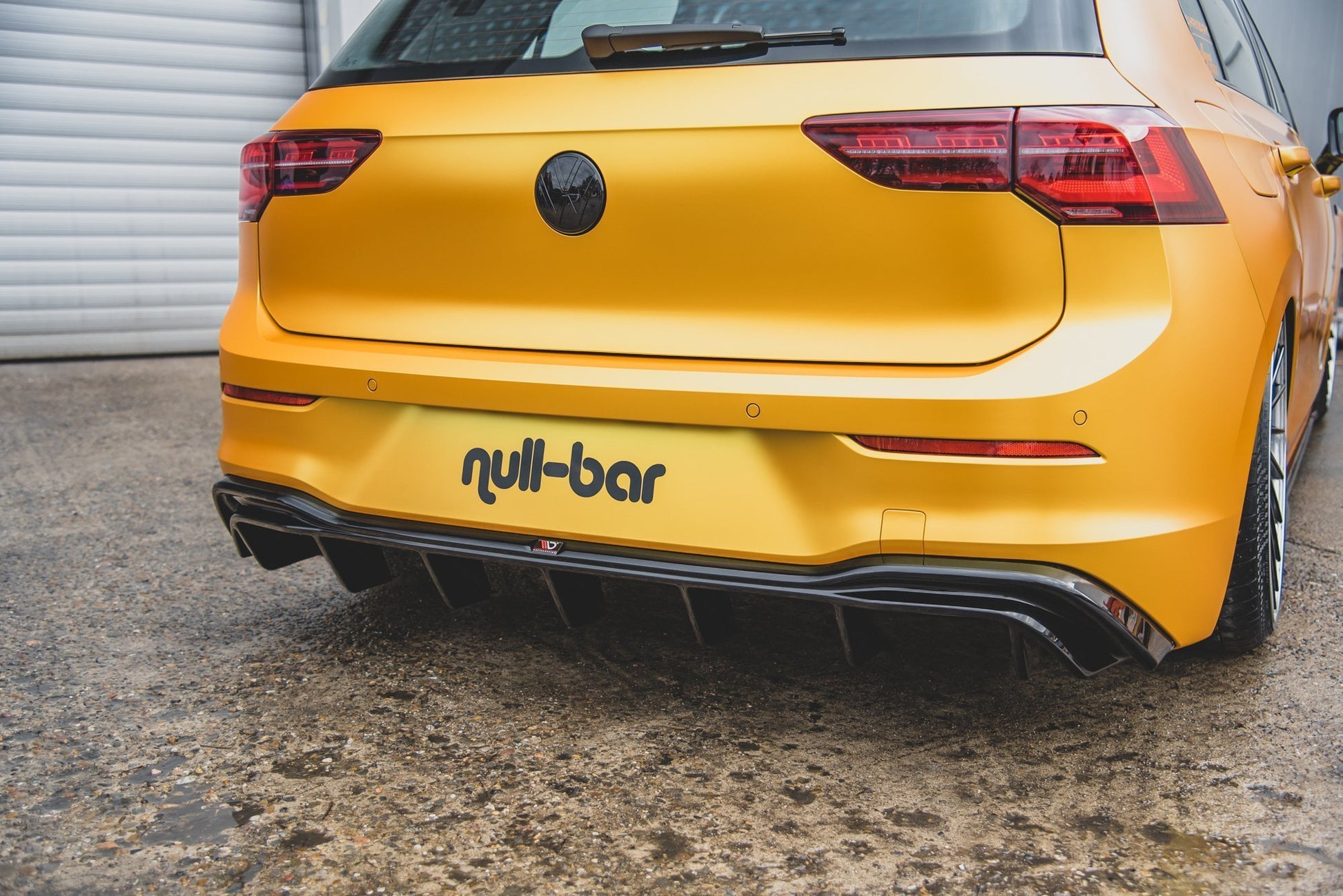 Diffusor Heck Ansatz für VW Golf 8 schwarz Hochglanz