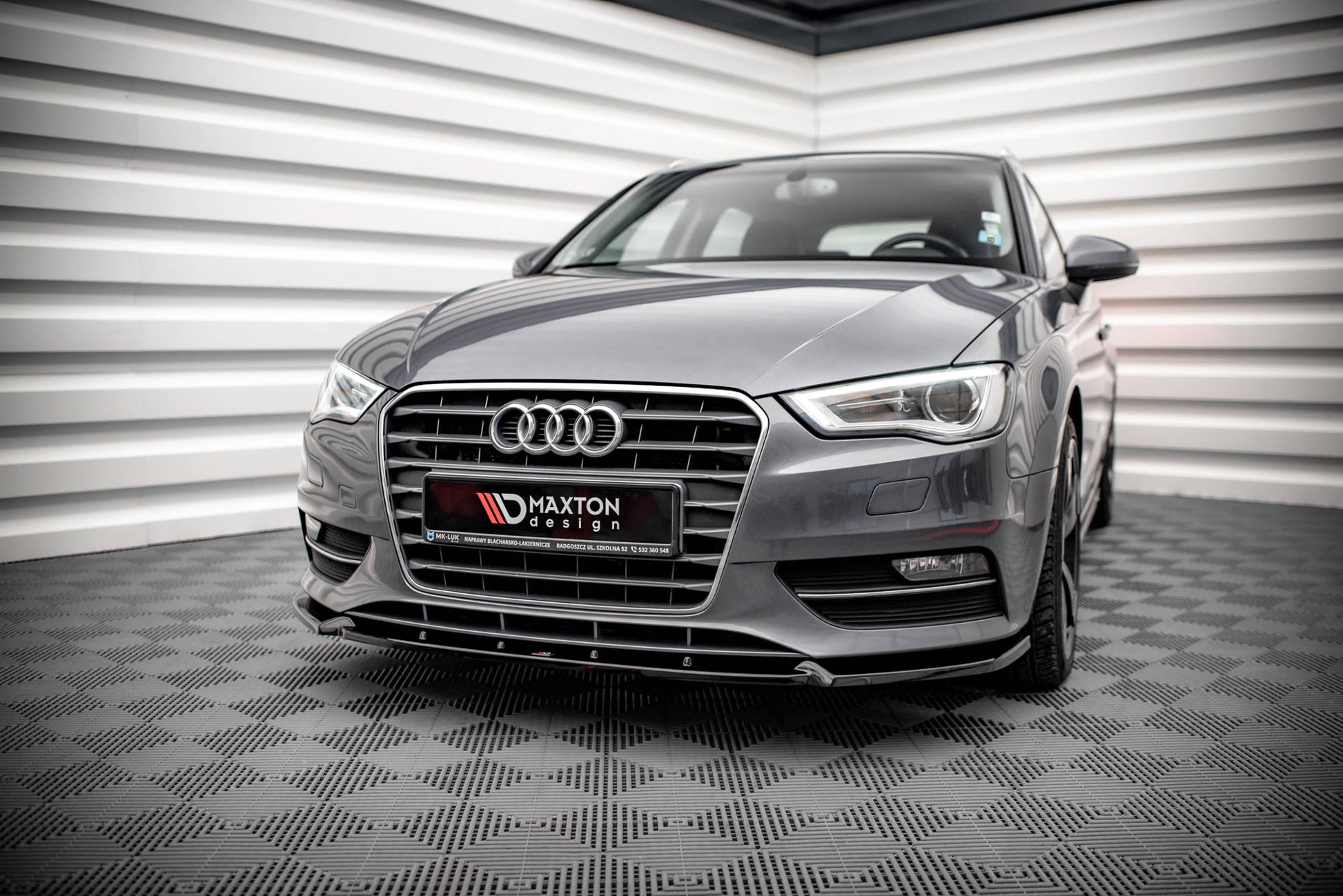 Front Ansatz für Audi A3 Sportback 8V Carbon Look