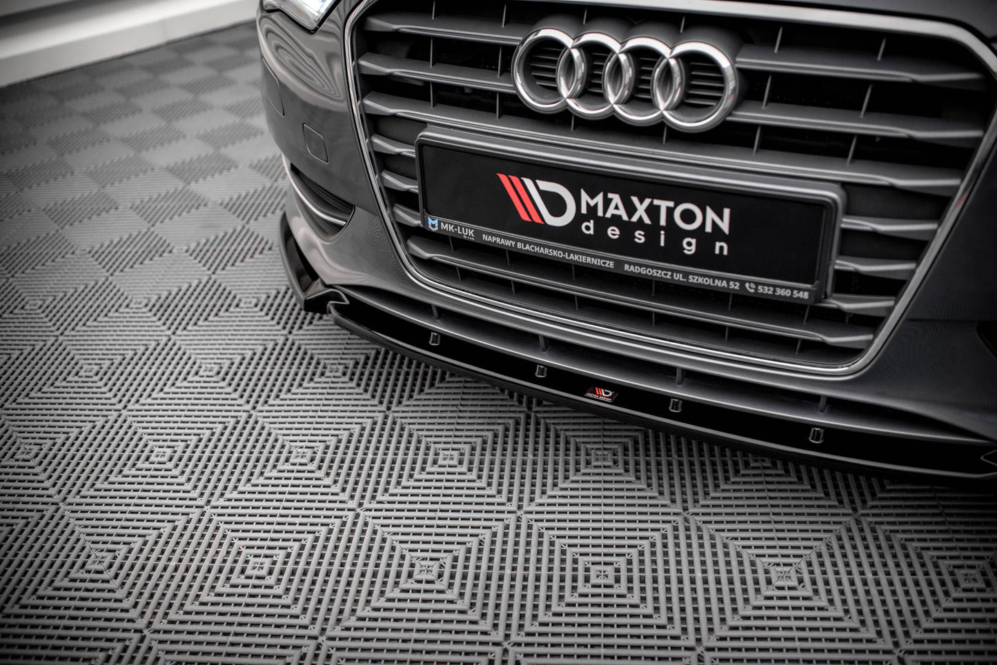 Front Ansatz für Audi A3 Sportback 8V Carbon Look