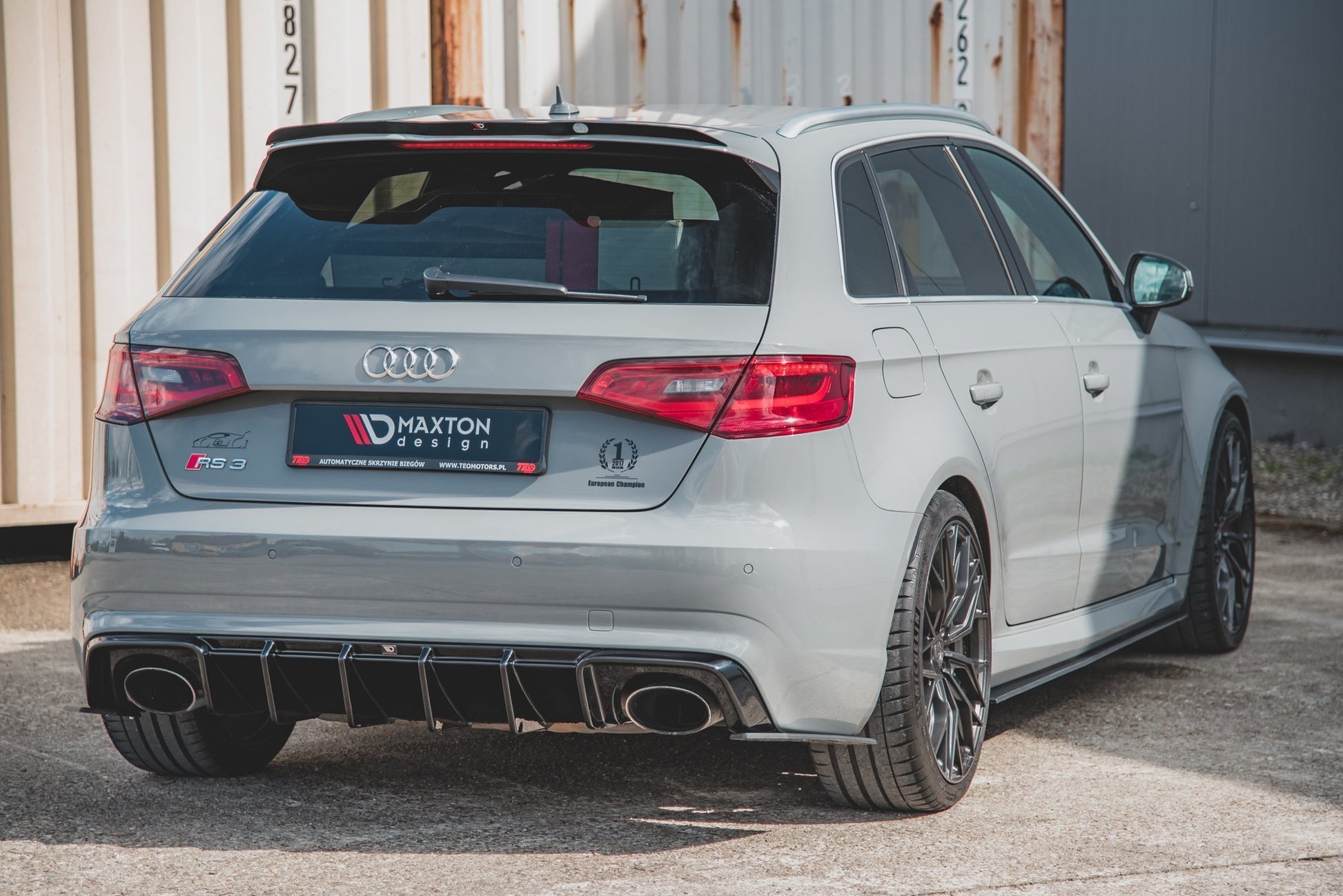 Robuste Racing Heck Ansatz Flaps Diffusor für Audi RS3 8V Sportback