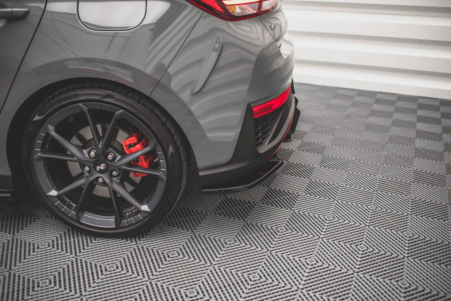 Heck Ansatz Flaps Diffusor V.2 für Hyundai I30 N Hatchback Mk3 Facelift Carbon Look