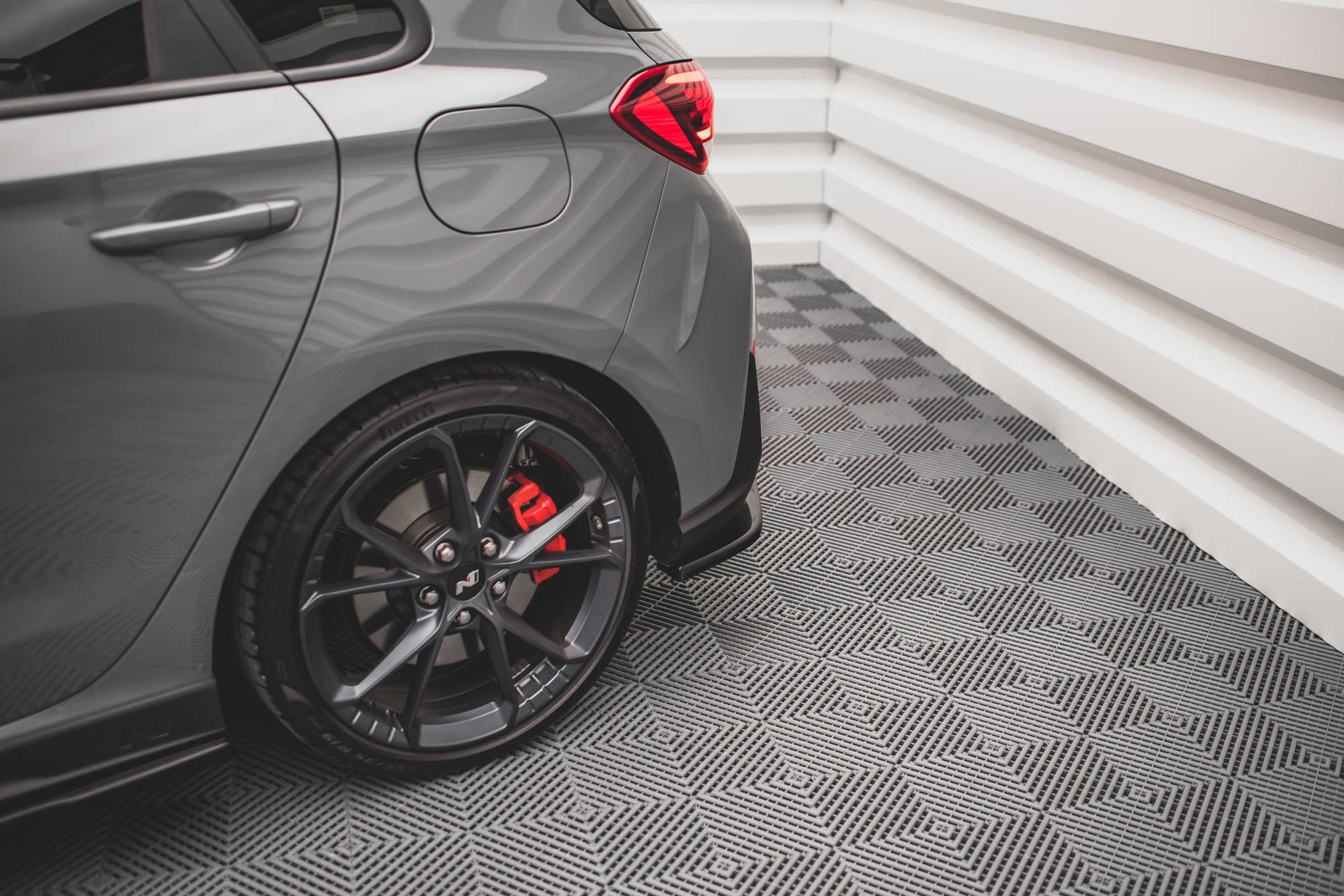 Heck Ansatz Flaps Diffusor V.2 für Hyundai I30 N Hatchback Mk3 Facelift Carbon Look