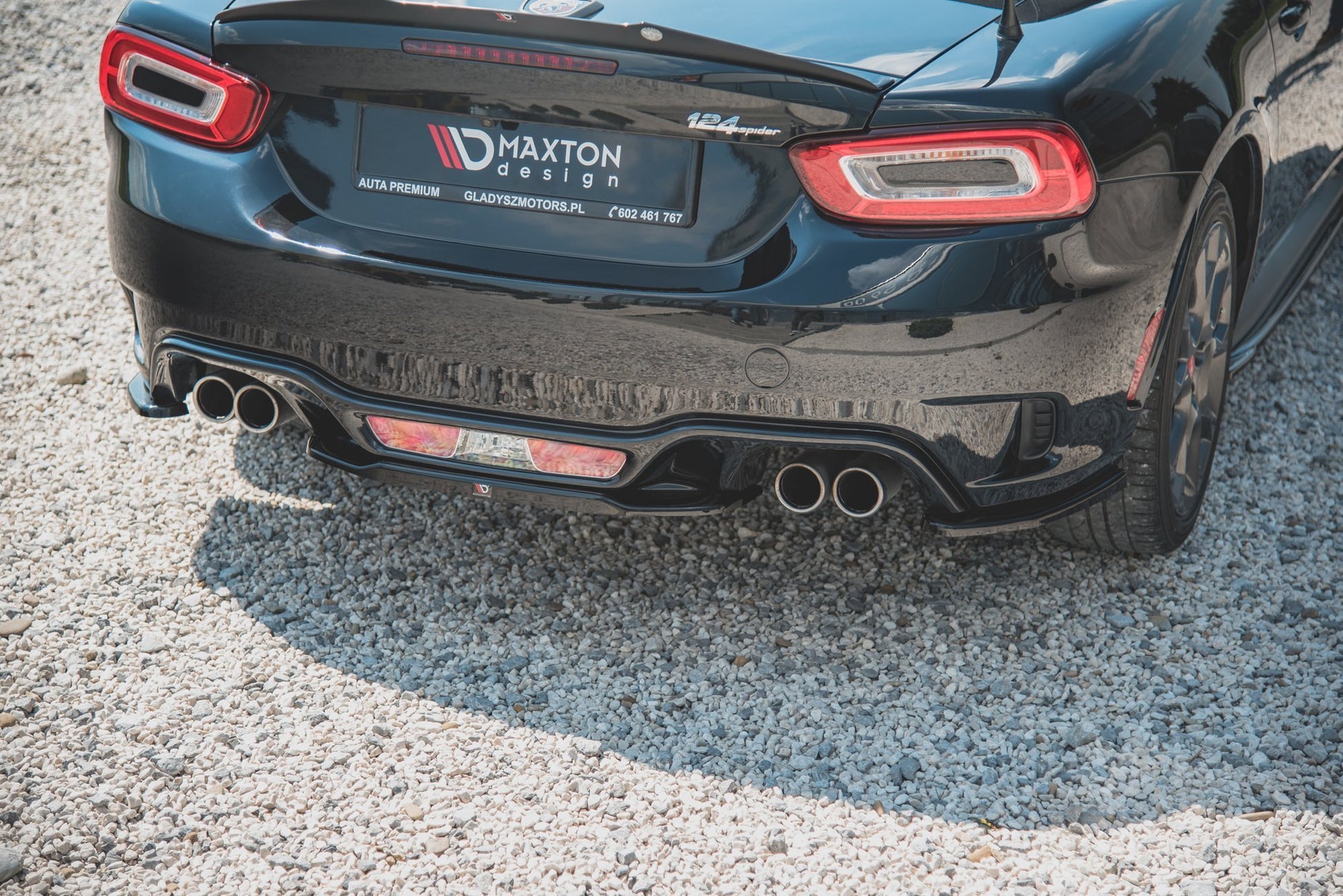 Mittlerer Diffusor Heck Ansatz für Fiat 124 Spider Abarth schwarz matt