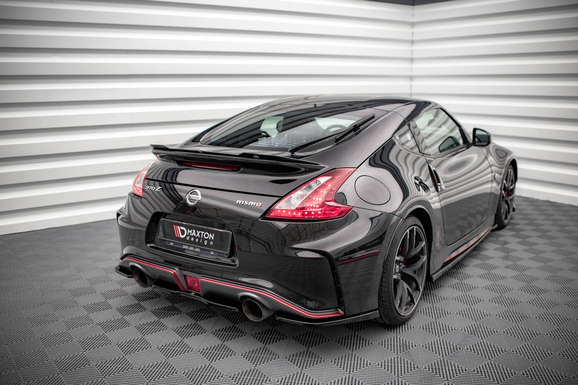 Heck Ansatz Flaps Diffusor für Nissan 370Z Nismo Facelift Carbon Look