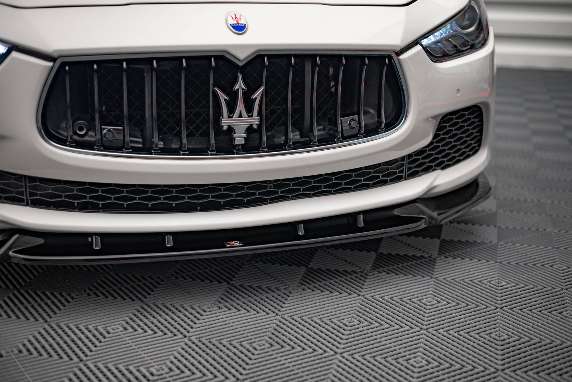 Front Ansatz V.2 für Maserati Ghibli Mk3 Carbon Look