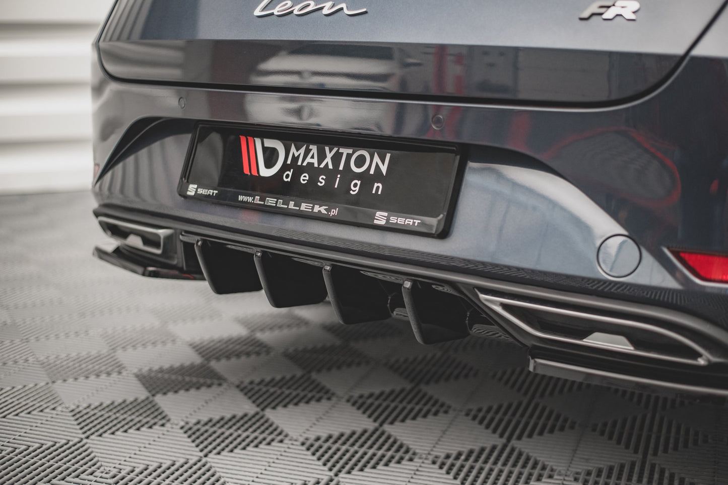 Diffusor Heck Ansatz für Seat Leon FR ST Mk4 Carbon Look