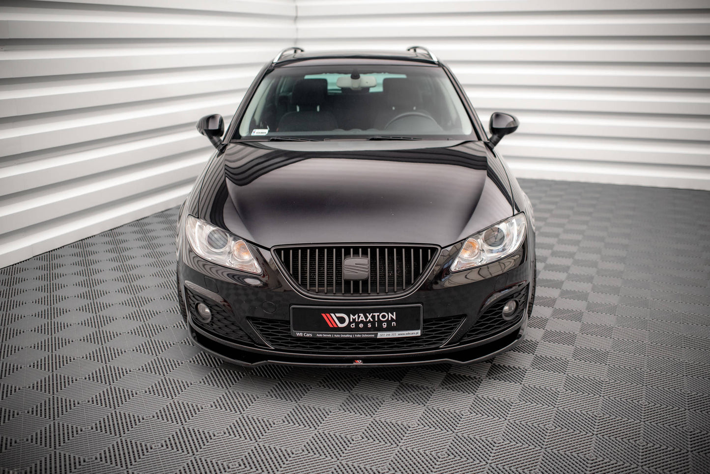 Front Ansatz V.2 für Seat Exeo schwarz Hochglanz