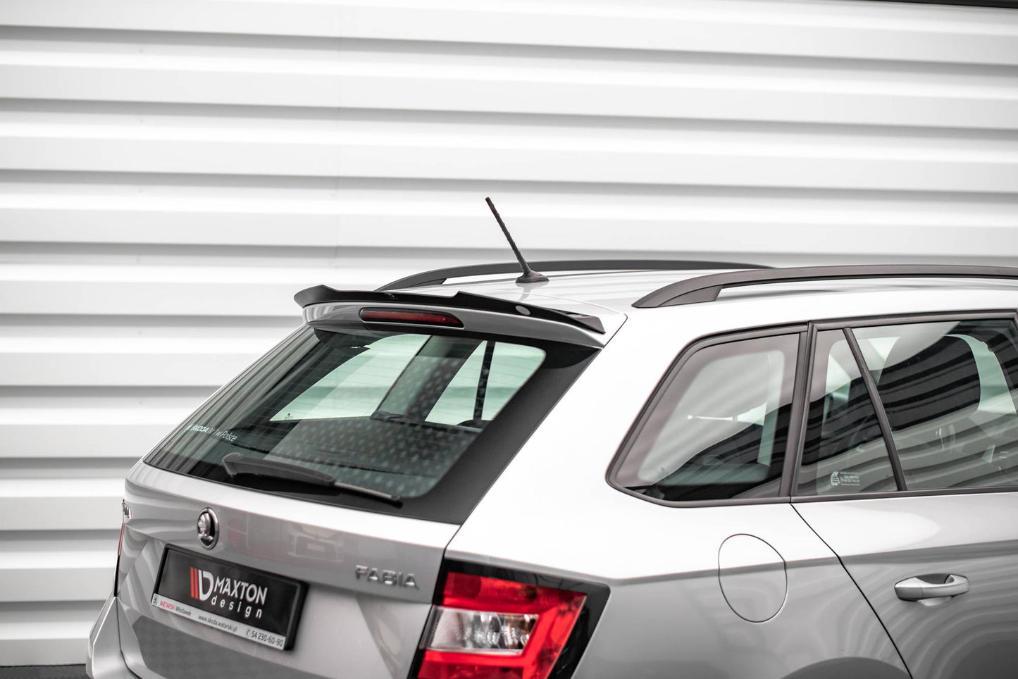 Spoiler CAP für Skoda Fabia Combi Mk3 schwarz matt