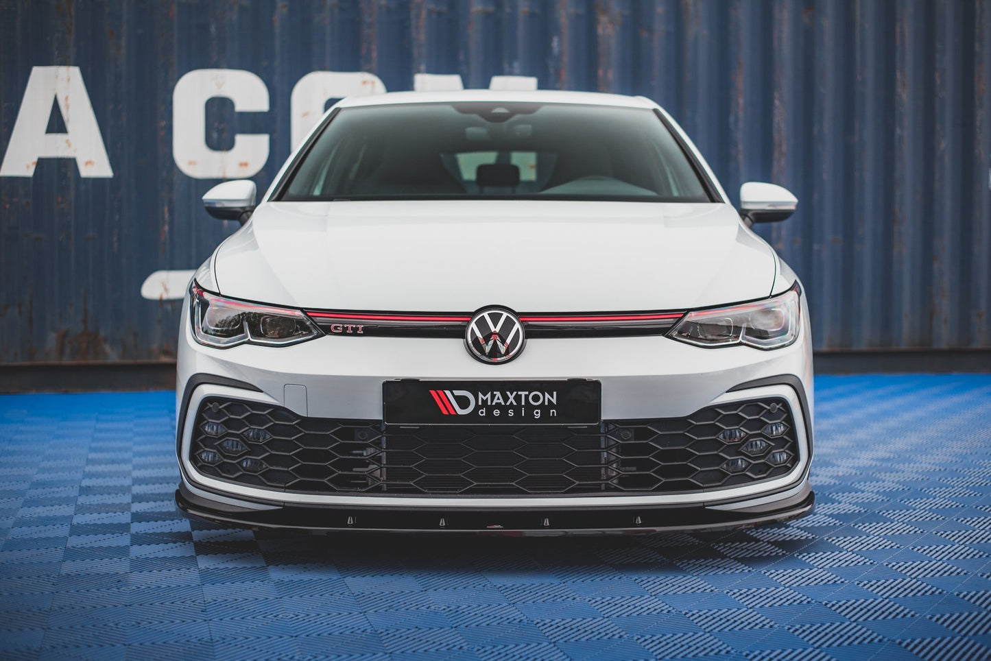 Front Ansatz für Volkswagen Golf 8 GTI schwarz Hochglanz
