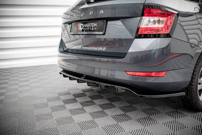 Mittlerer Diffusor Heck Ansatz DTM Look für Skoda Fabia Combi Mk3 Facelift Carbon Look
