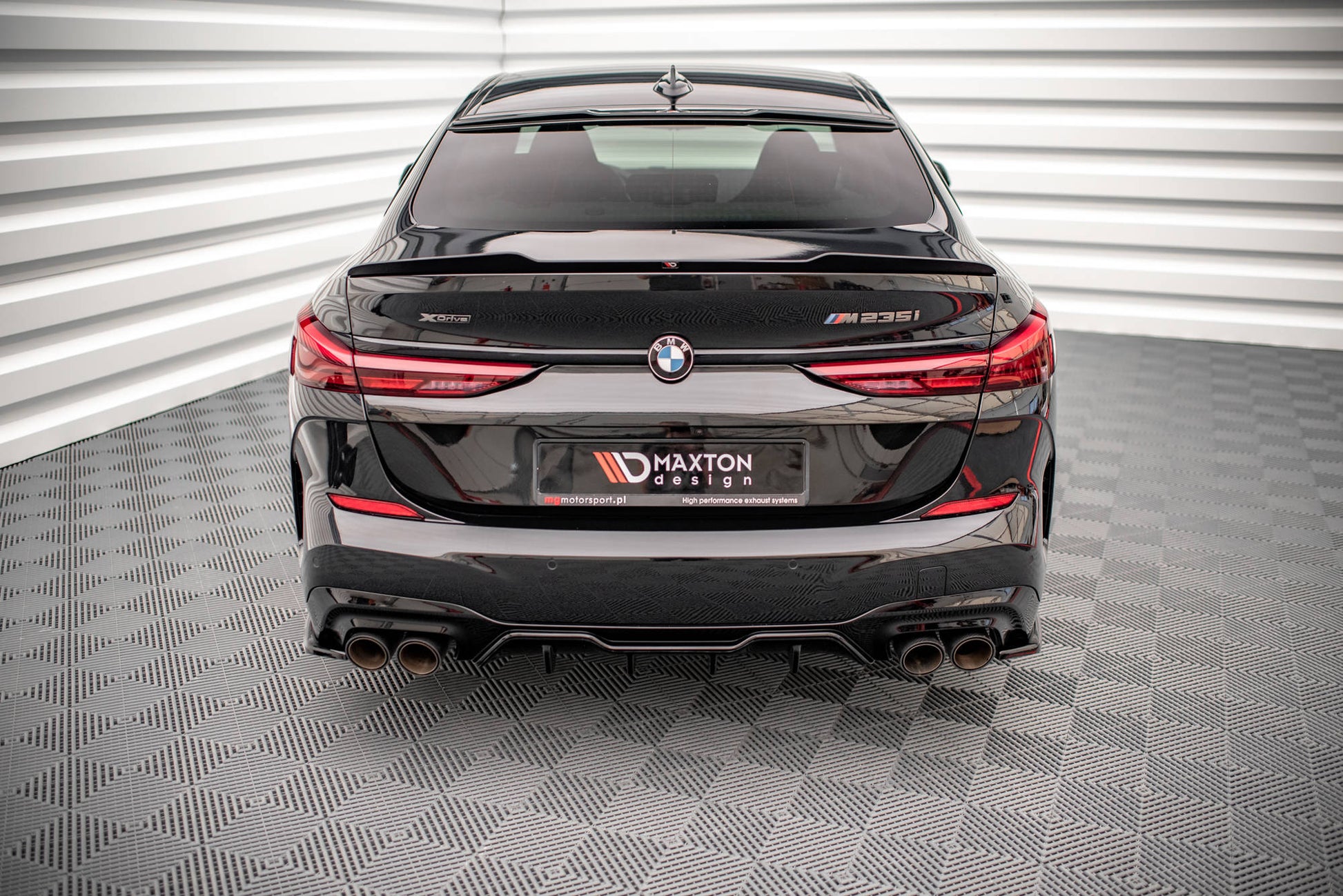 Heck Ansatz Flaps Diffusor für BMW M235i Gran Coupe F44 schwarz matt