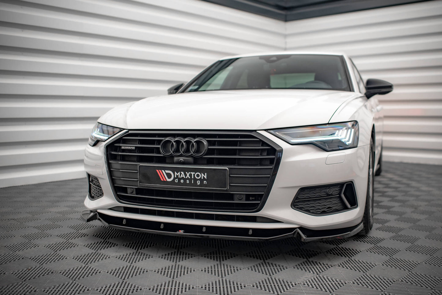 Front Ansatz V.2 für Audi A6 C8 schwarz matt