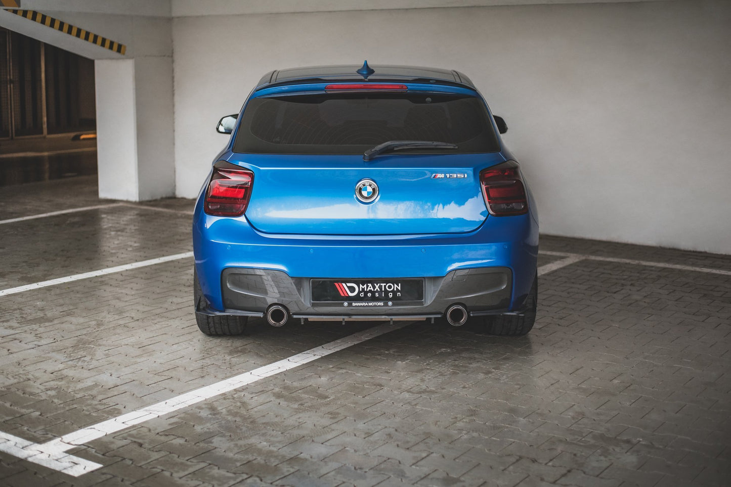 Robuste Racing Heckschürze für BMW M135i F20