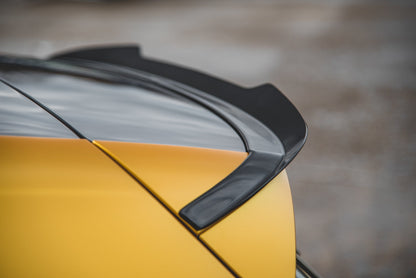 Spoiler CAP V.2 für VW Golf 8 Carbon Look