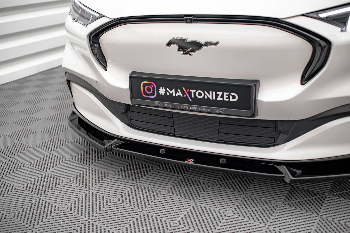 Front Ansatz V.1 für Ford Mustang Mach-E Mk1 schwarz matt
