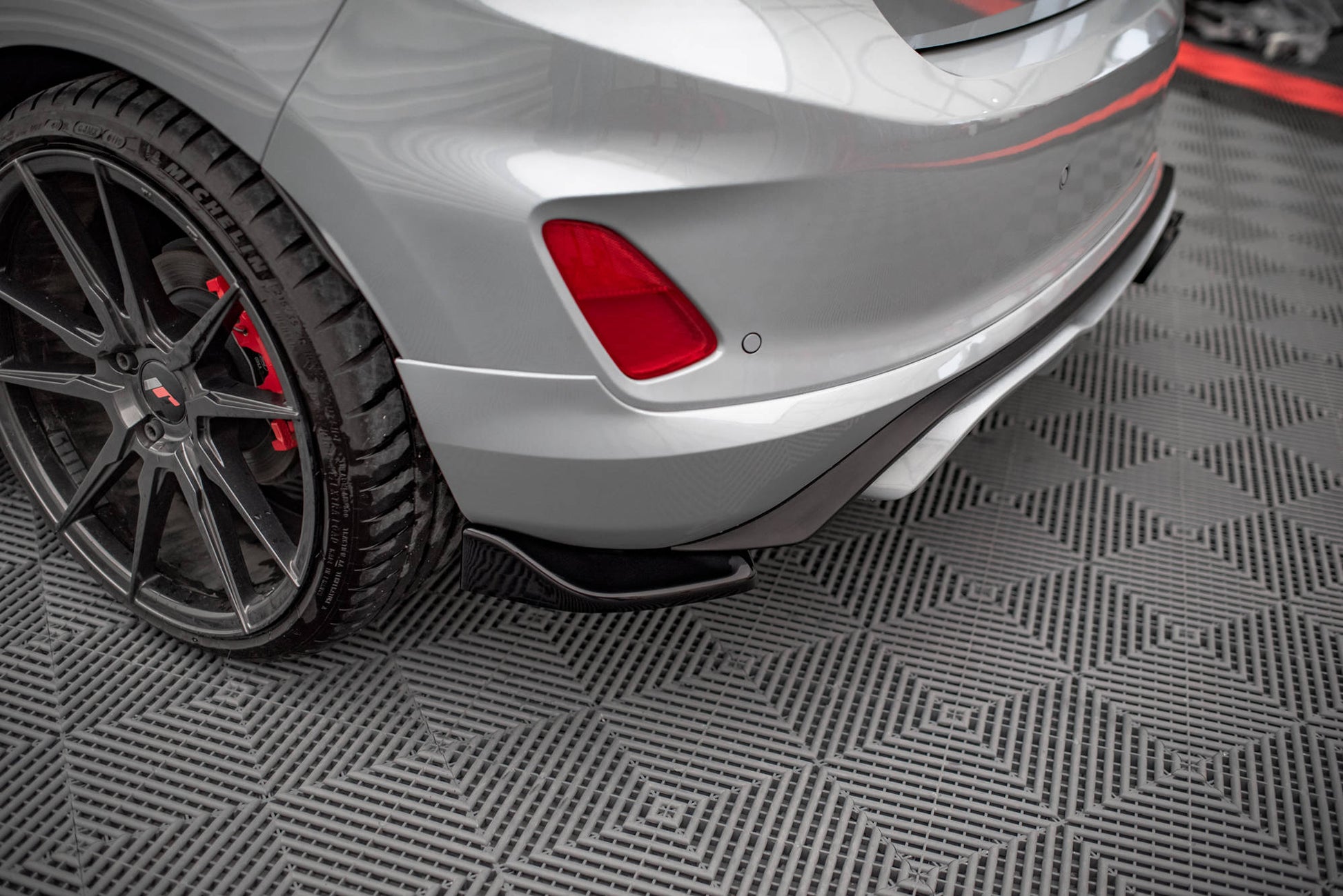 Heck Ansatz Flaps Diffusor V.1 für Ford Fiesta ST Mk8 schwarz matt