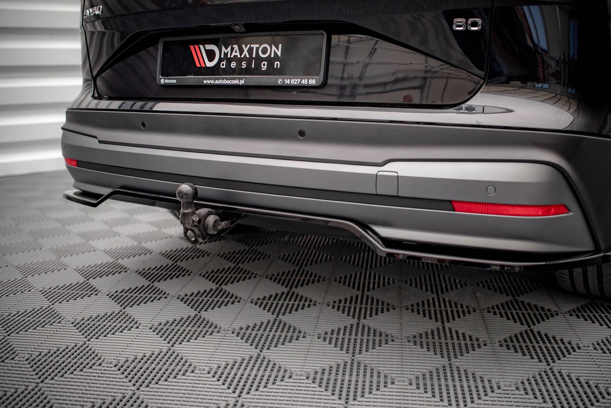 Mittlerer Diffusor Heck Ansatz DTM Look für Skoda Enyaq iV Carbon Look