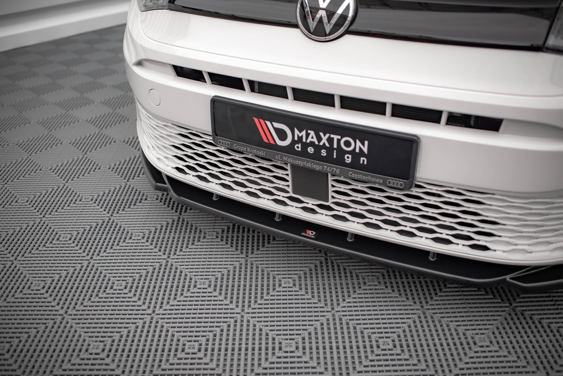 Front Ansatz V.1 für Volkswagen Caddy Mk5 Carbon Look
