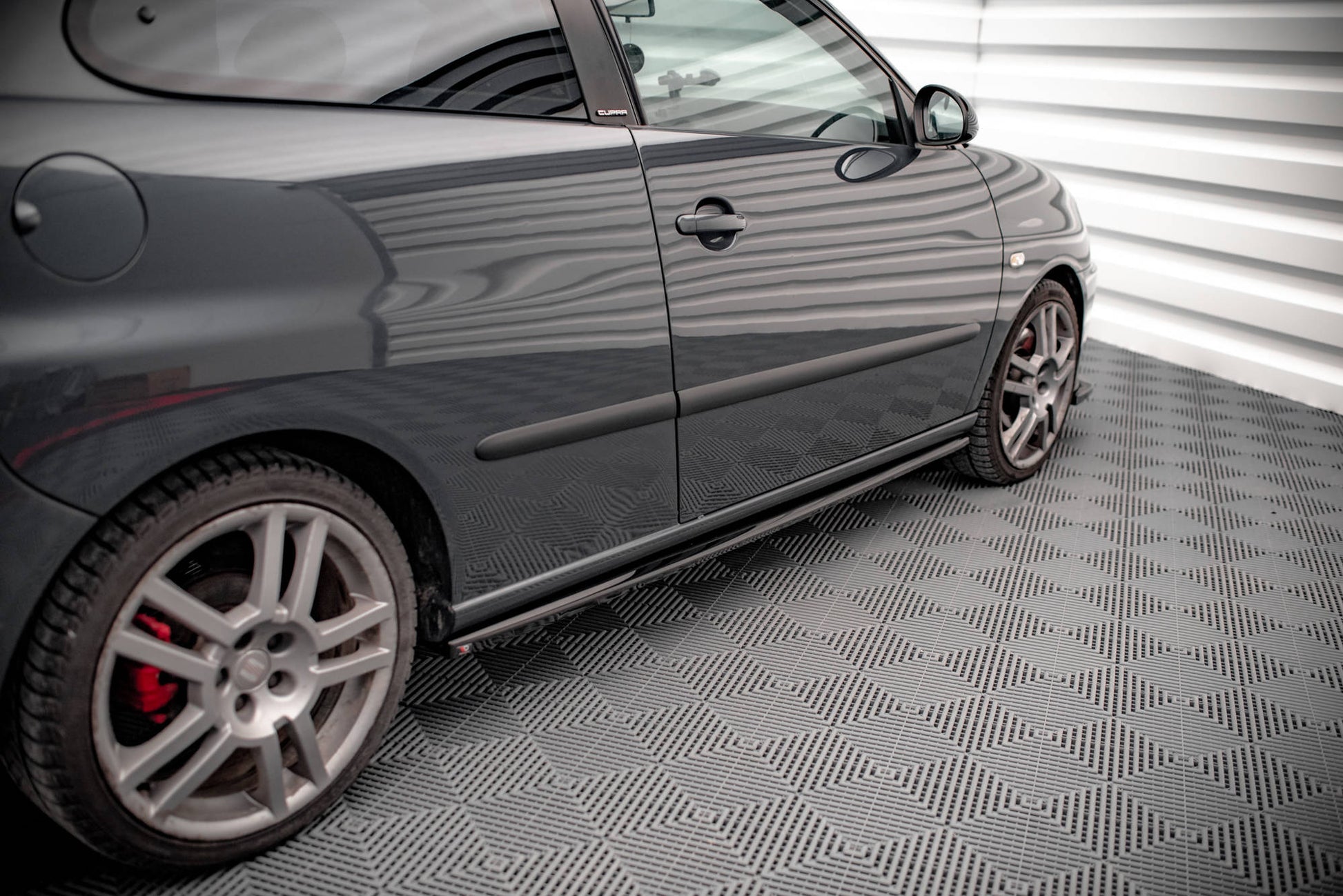 Seitenschweller Ansatz für Seat Ibiza Cupra Mk3 schwarz matt