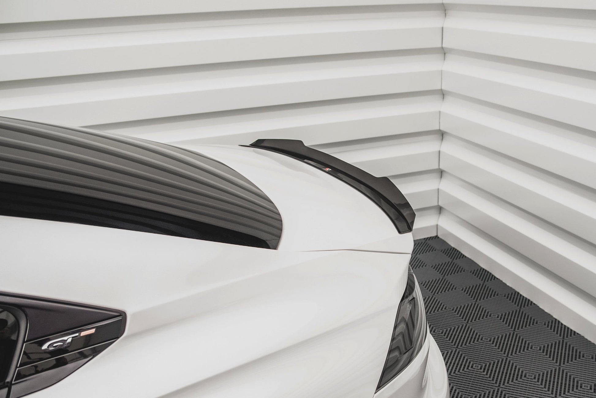 Spoiler CAP für Peugeot 508 Limousine Mk2 schwarz matt