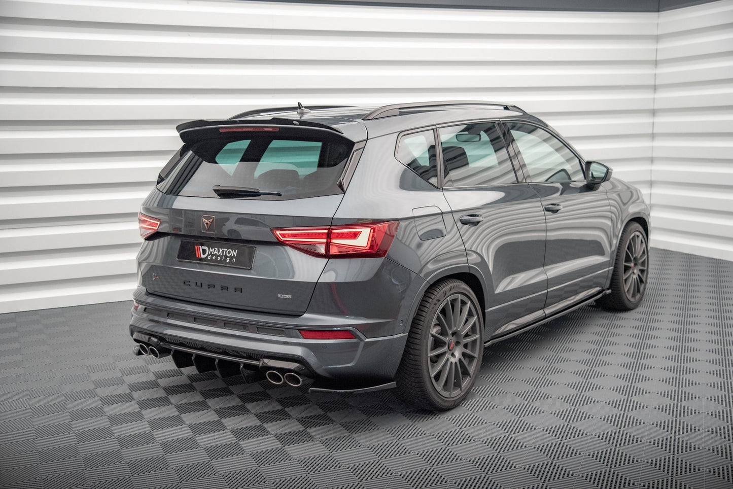Heck Ansatz Flaps Diffusor für Cupra Ateca schwarz matt