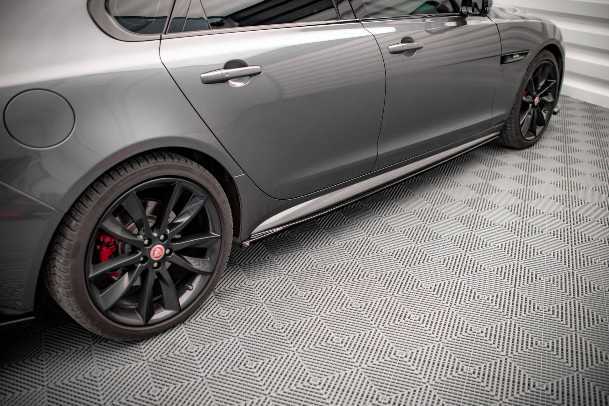 Seitenschweller Ansatz für Jaguar XF R-Sport Mk2 Carbon Look