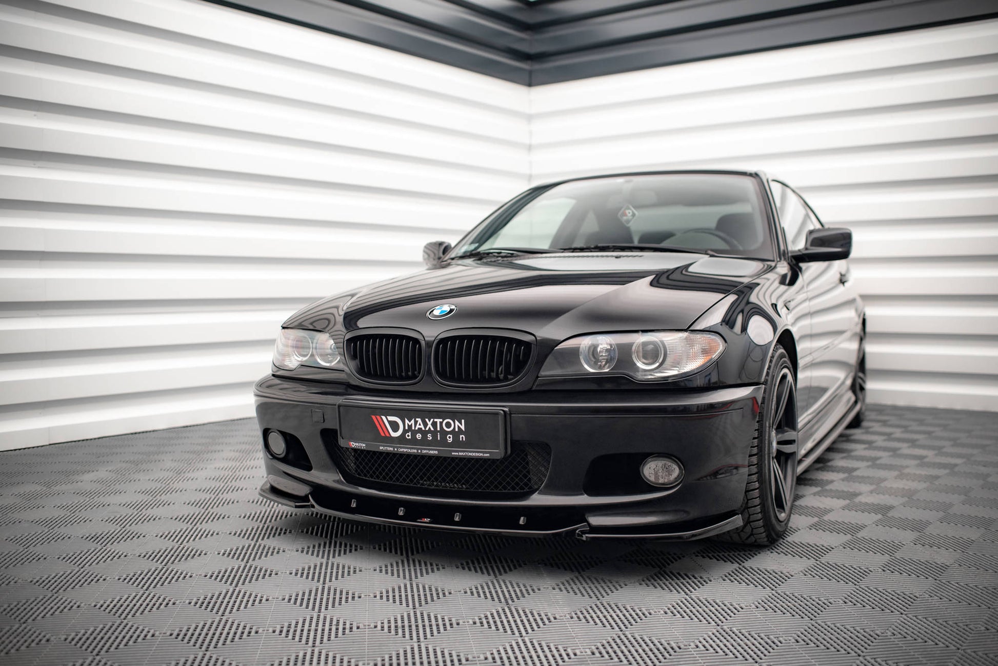 Front Ansatz V.2 für BMW 3er Coupe M-Paket E46 schwarz matt