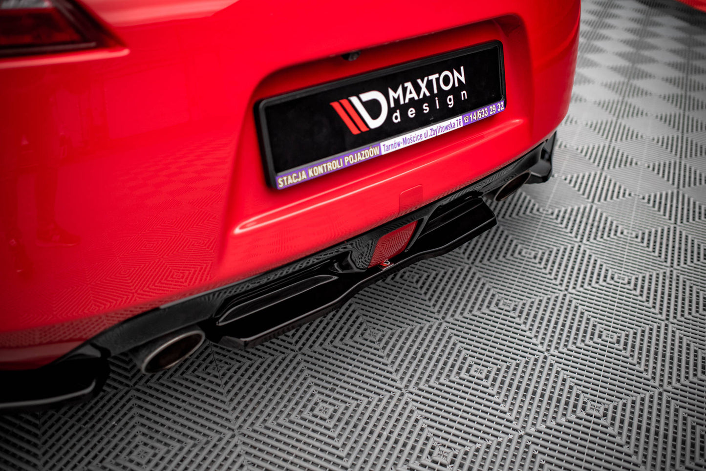 Mittlerer Diffusor Heck Ansatz V.2 für Nissan 370Z  schwarz matt