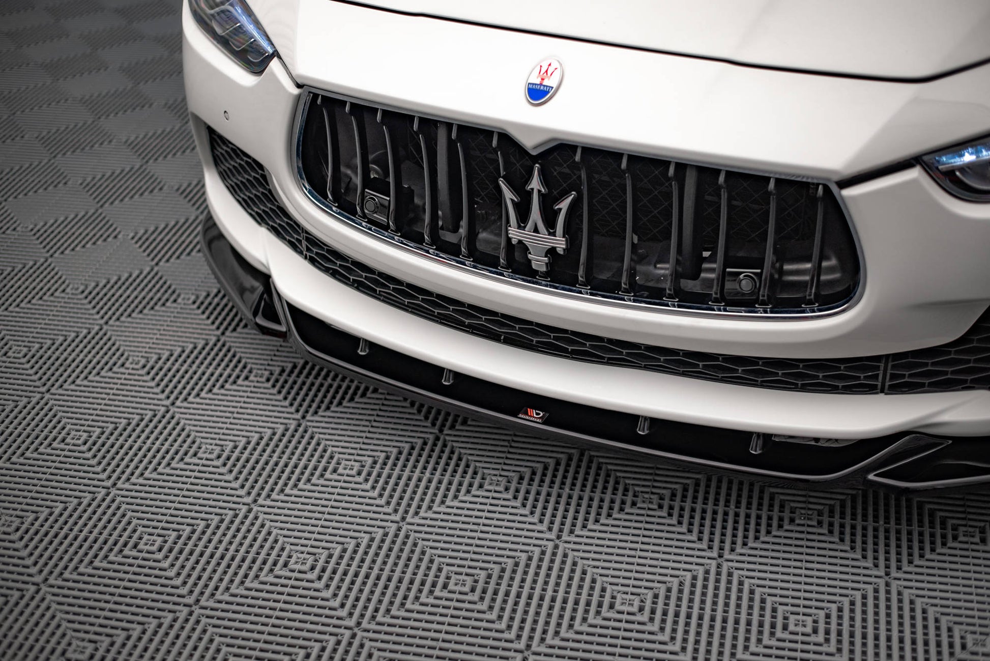 Front Ansatz V.1 für Maserati Ghibli Mk3 schwarz matt