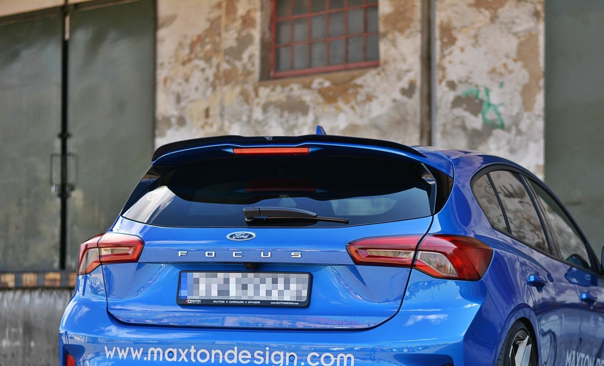 Spoiler CAP V.1 für Ford Focus ST-Line Mk4 schwarz Hochglanz