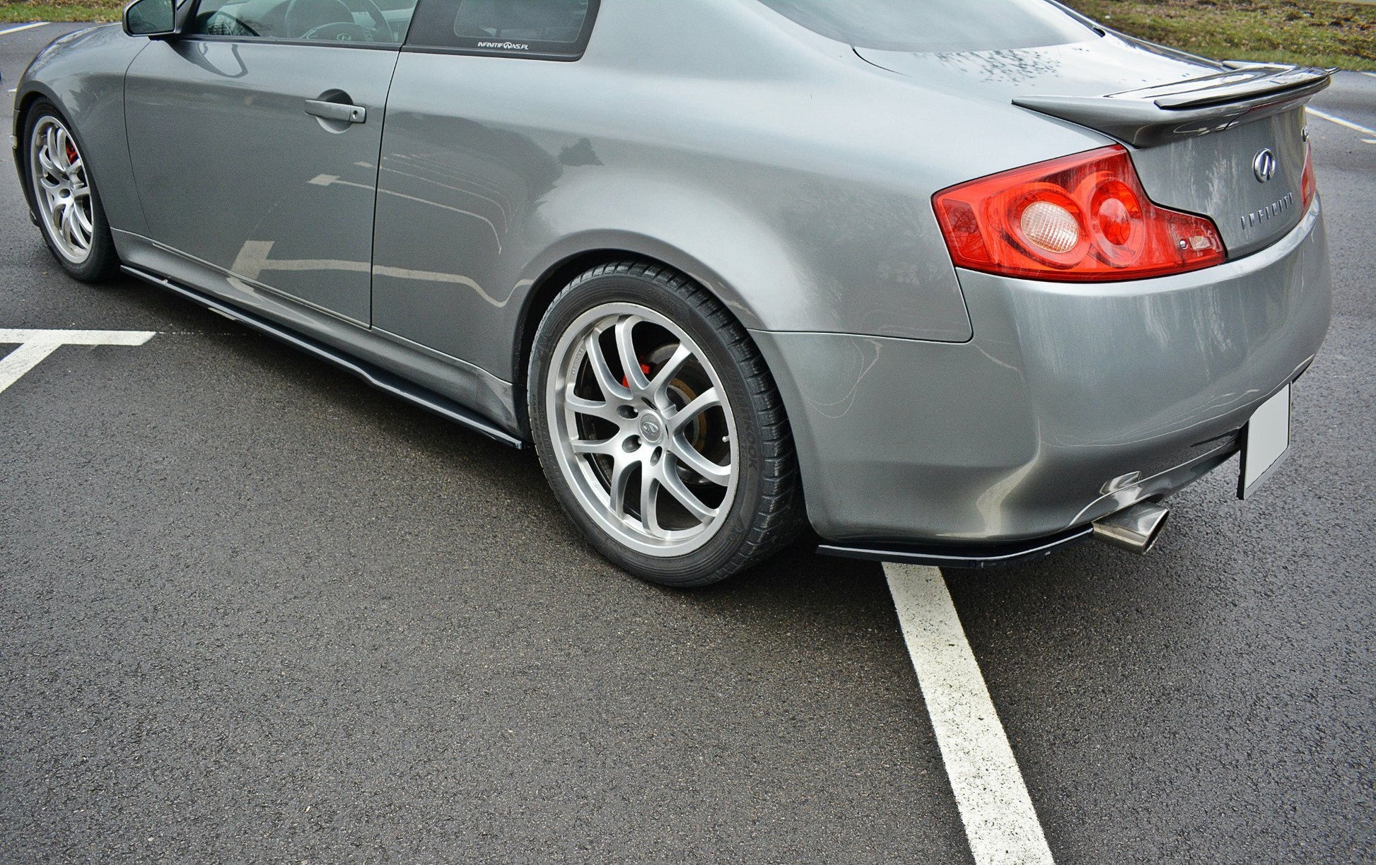 Heck Ansatz Flaps Diffusor für INFINITI G35 COUPE schwarz matt