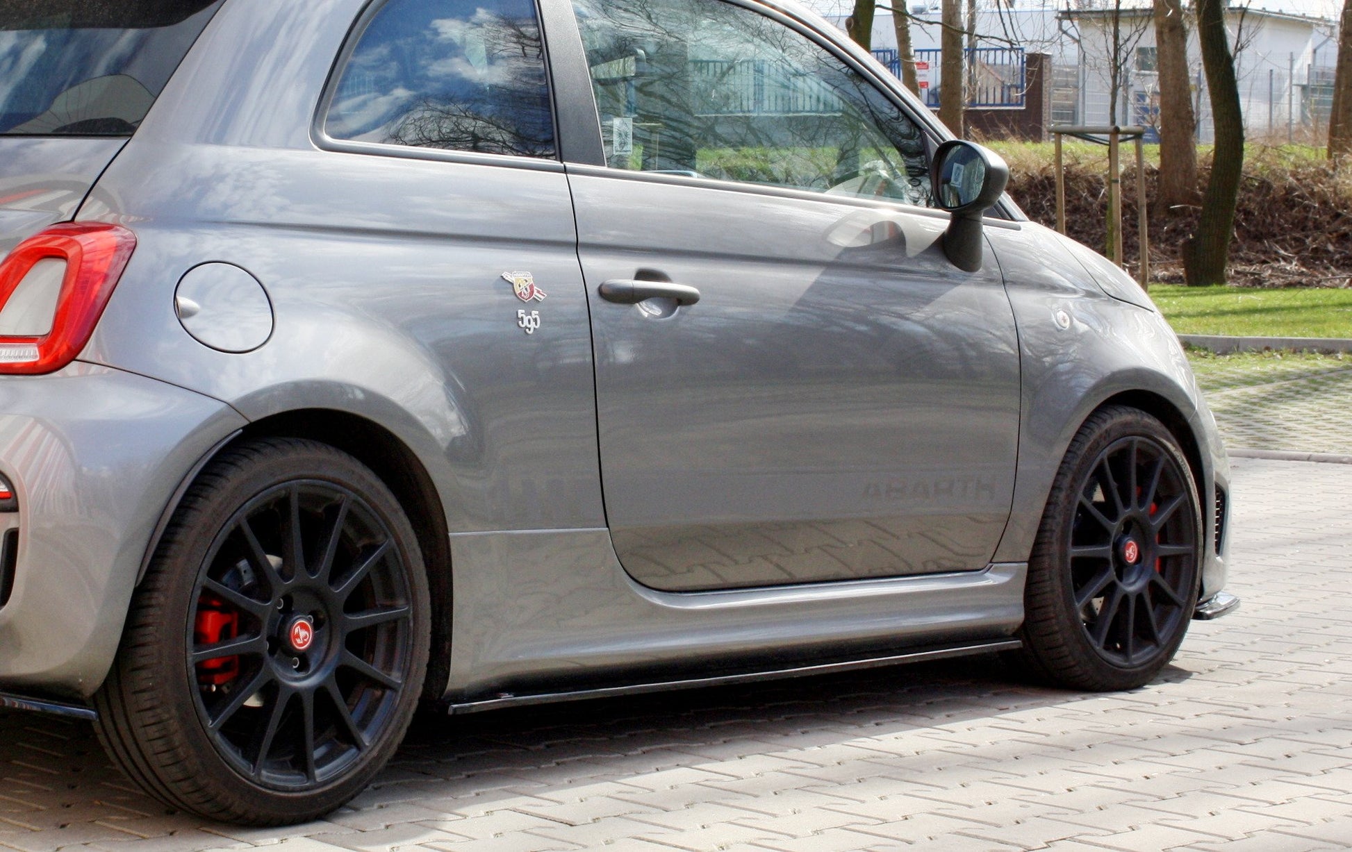 Seitenschweller Ansatz für FIAT 500 ABARTH MK1 FACELIFT schwarz Hochglanz