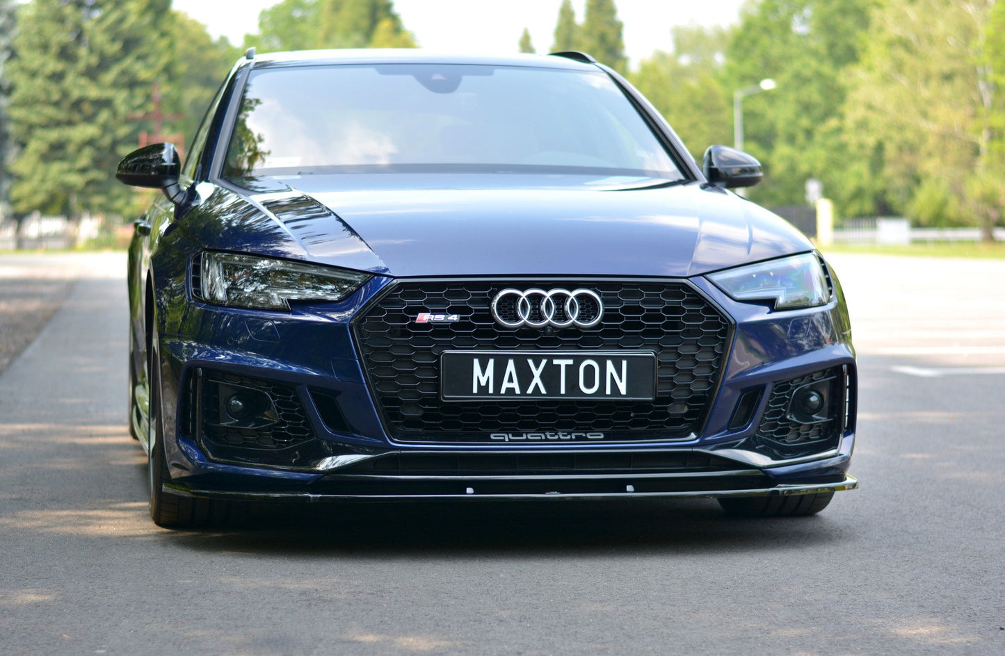 Front Ansatz V.1 für Audi RS4 B9 schwarz Hochglanz