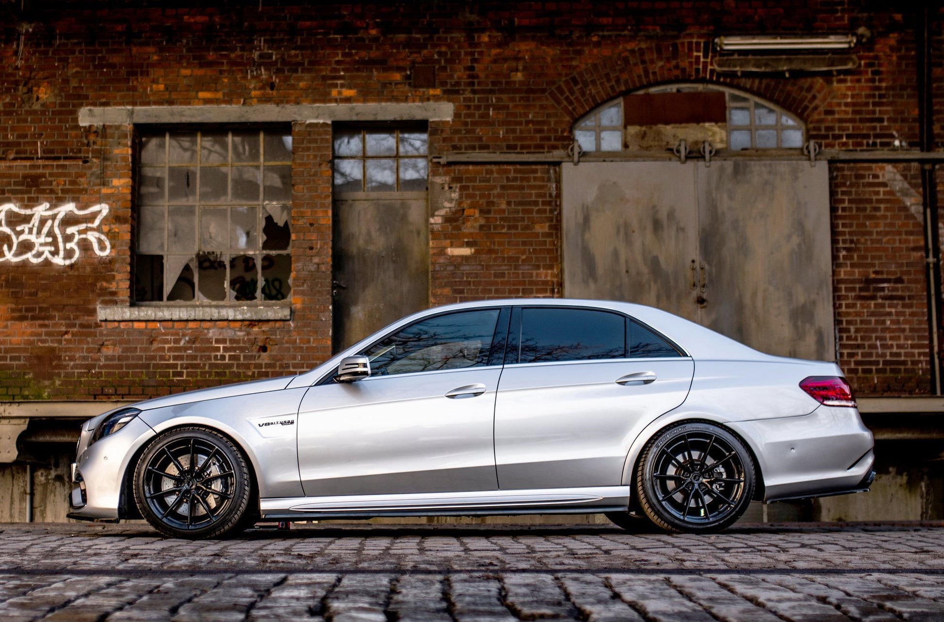 Seitenschweller Ansatz für Mercedes-Benz E63 AMG / AMG-Line Limousine W212 Facelift schwarz matt