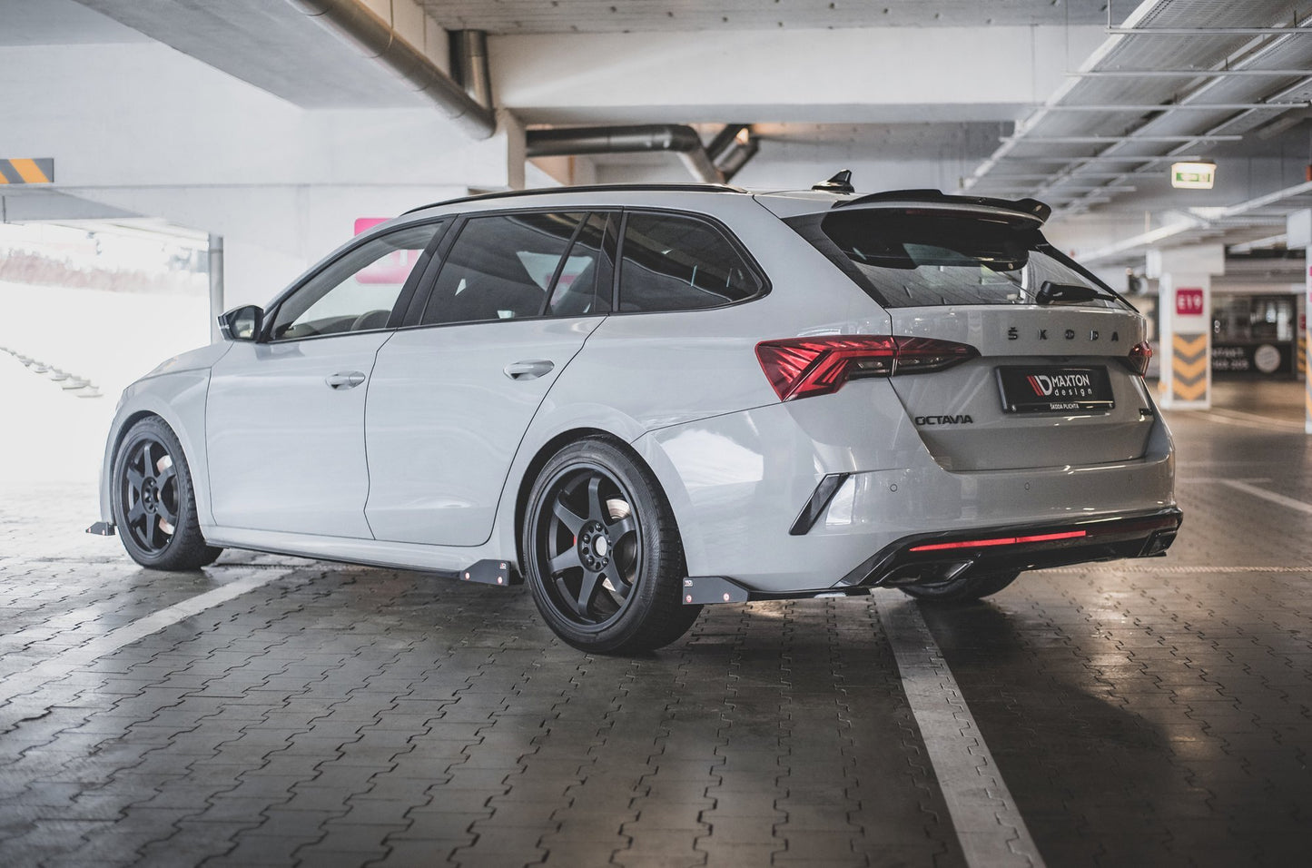 Seitenschweller Ansatz für + Flaps V.2 für Skoda Octavia RS Mk4