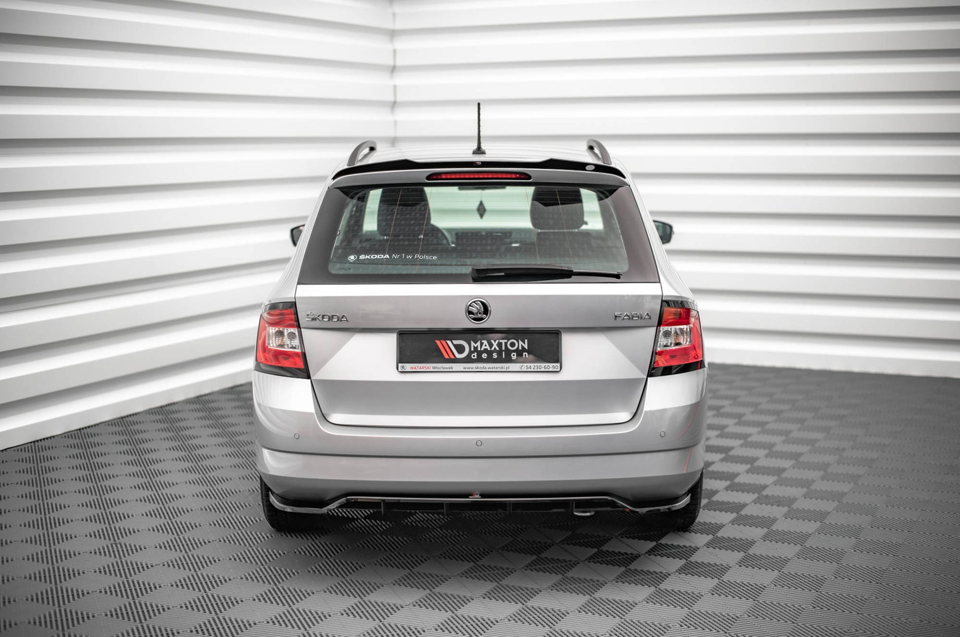 Spoiler CAP für Skoda Fabia Combi Mk3 schwarz matt