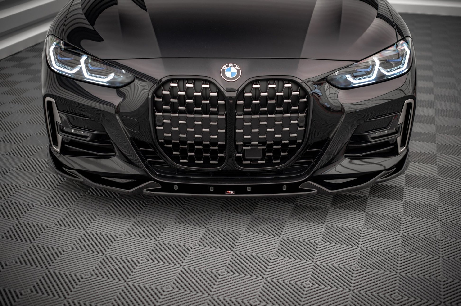 Front Ansatz V.2 für BMW 4er M-Paket G22 schwarz Hochglanz