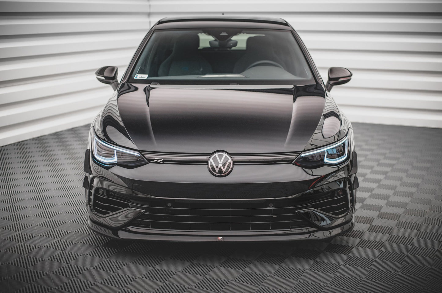 Front Ansatz V.5 für Volkswagen Golf R Mk8 Carbon Look