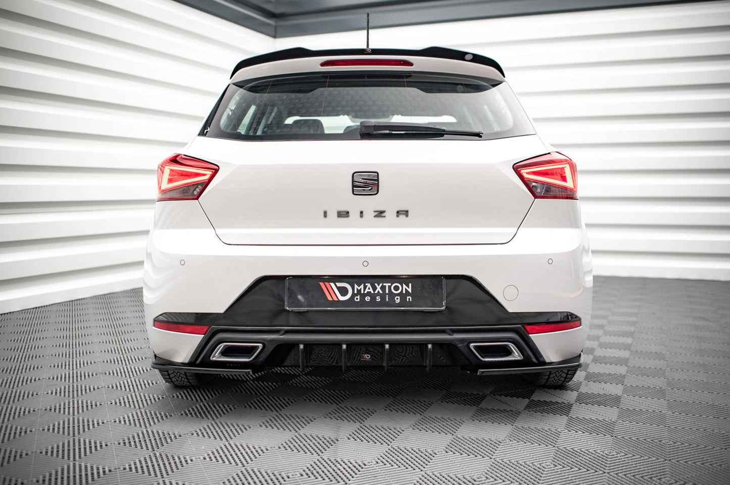Diffusor Heck Ansatz für Seat Ibiza FR/ Standard Mk5 Carbon Look