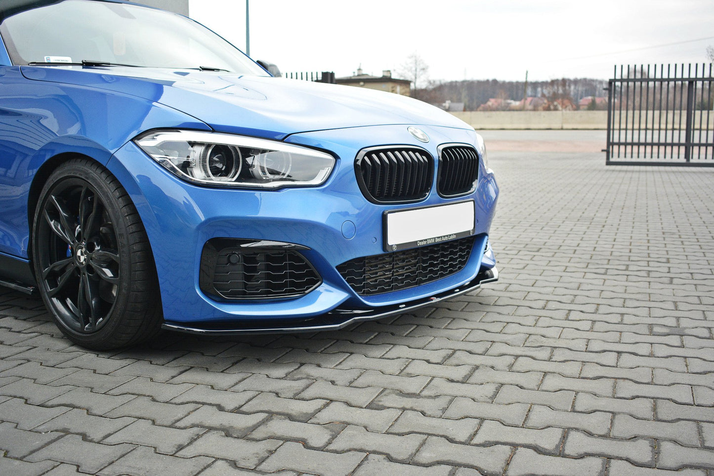 Front Ansatz V.1 für BMW 1er F20/F21 M-Power FACELIFT Carbon Look