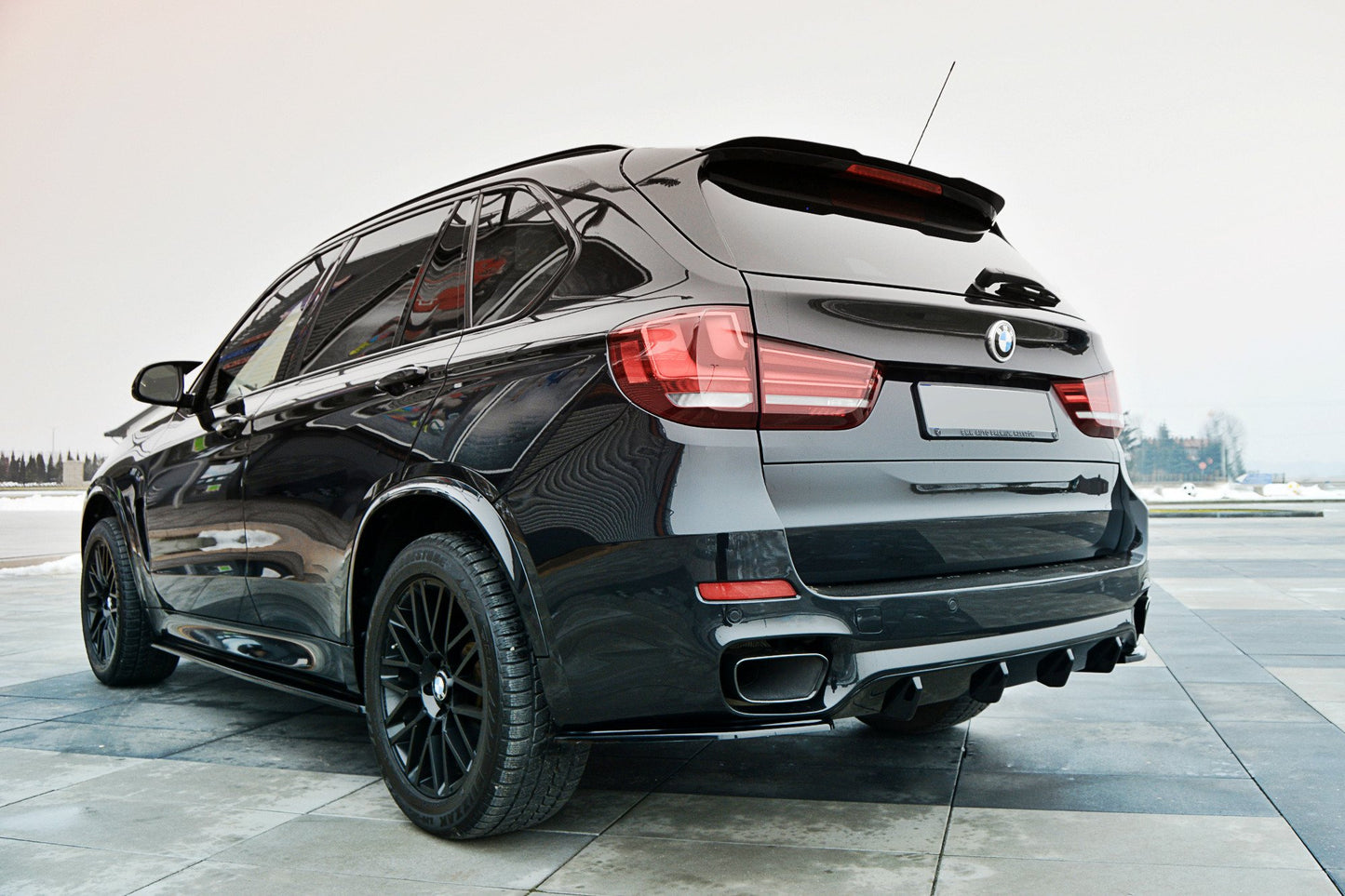 Diffusor Heck Ansatz für BMW X5 F15 M Paket schwarz Hochglanz