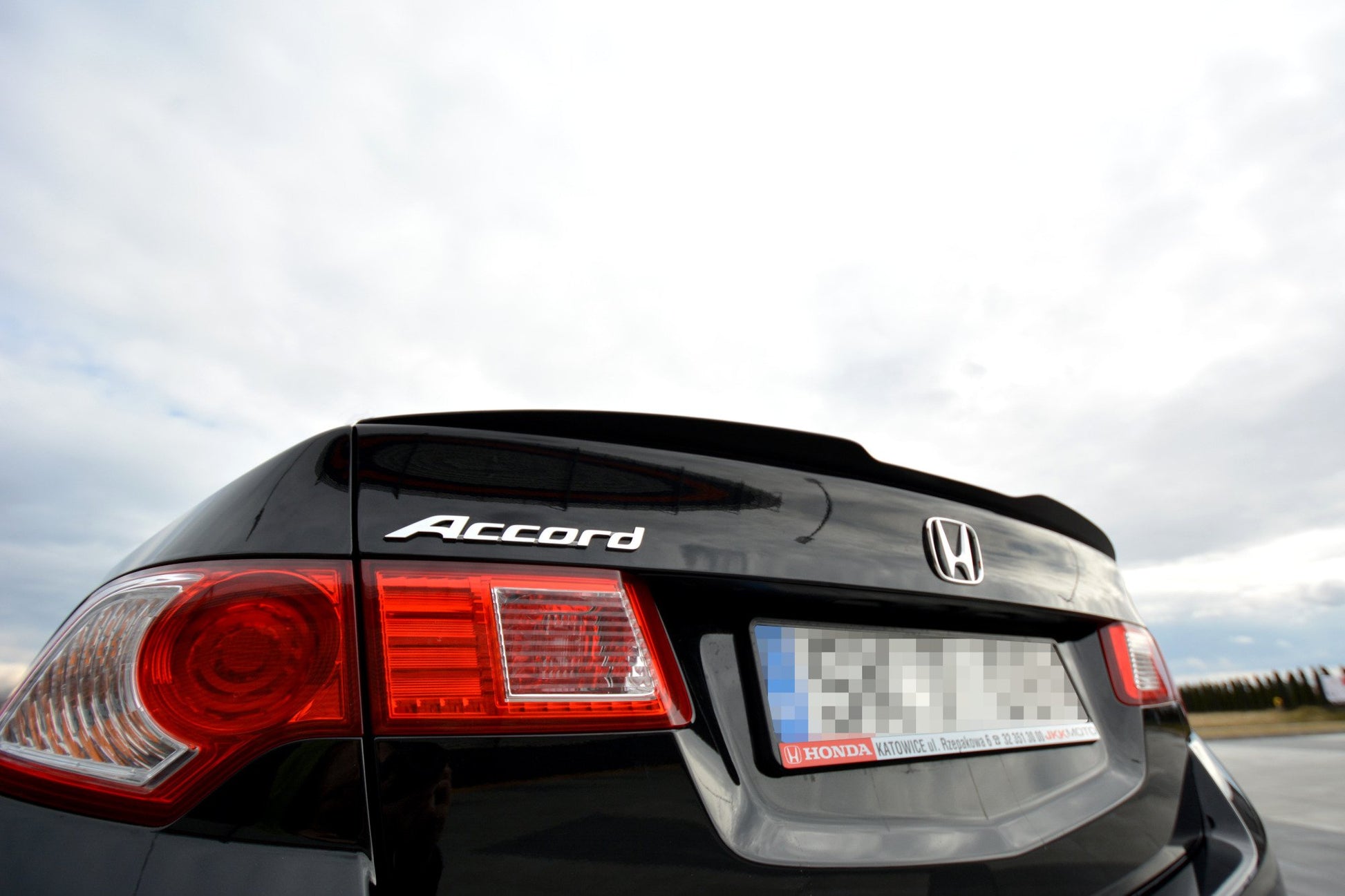 Spoiler CAP für HONDA ACCORD MK8. CU-Serie vor Facelift SEDAN schwarz matt